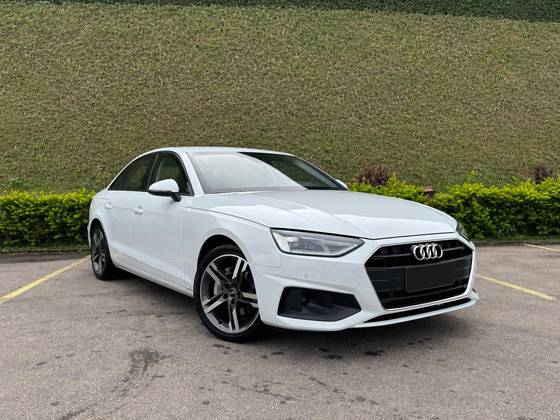 AUDI A4 2.0 TFSI MHEV PRESTIGE S TRONIC